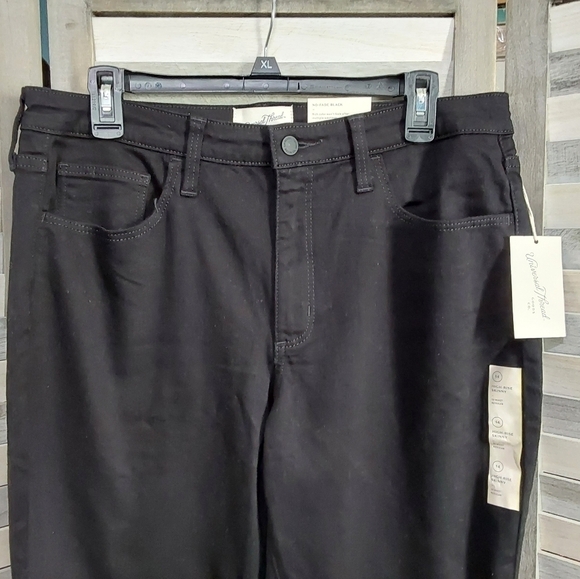 Women's High-Rise Skinny Jeans | Universal Thread | 6 Long - Picture 7 of 12